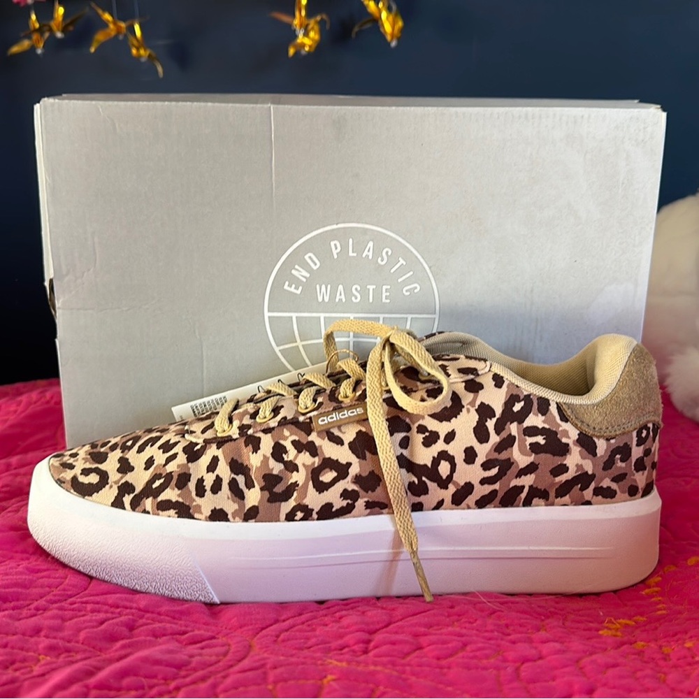 NEW Adidas Court Platform Sneaker 9.5